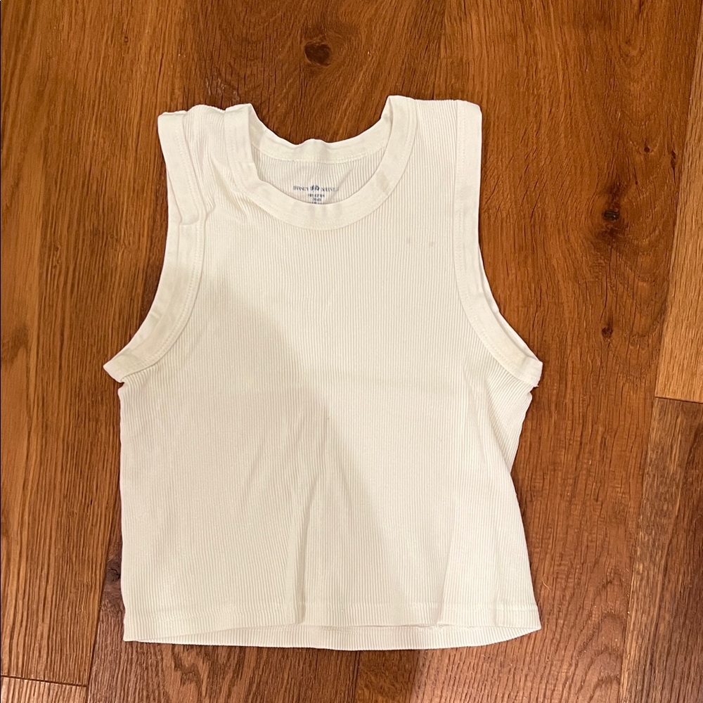 Brandy Melville white cropped tank - small stains